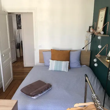 Appartamento Quiet Hill Of Montmartre Parigi