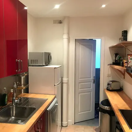 Appartamento Quiet Hill Of Montmartre Parigi