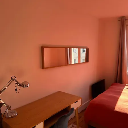 Appartamento Quiet Hill Of Montmartre *